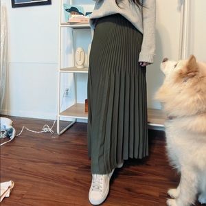 Olive green pleated skirt